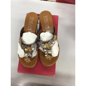Italian shoemakers brand handmade 2” wedge sandals size 7 metallic floral gems